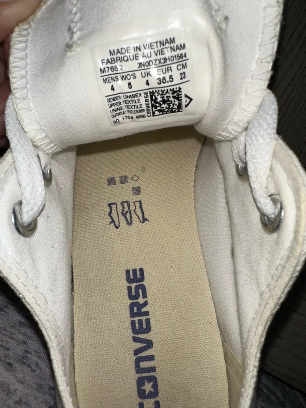 Converse classic low